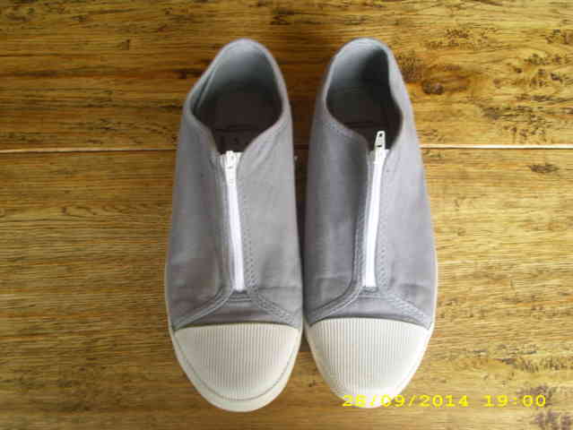 Petites baskets Requins