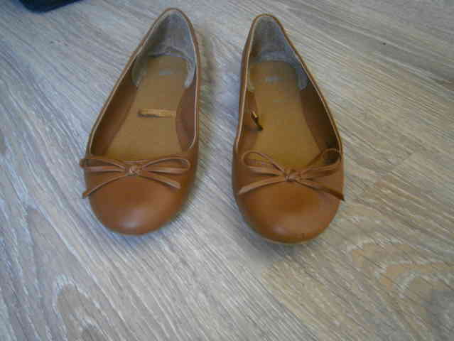 Des ballerines marron pour accessoiriser vos tenue printaniere