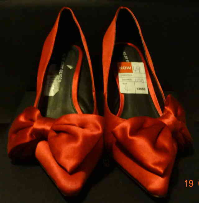 Escarpins rouge petits noeuds KURT GEIGER\