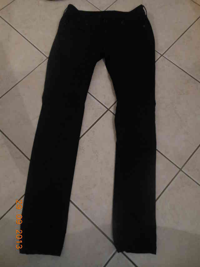 Slim noir zara