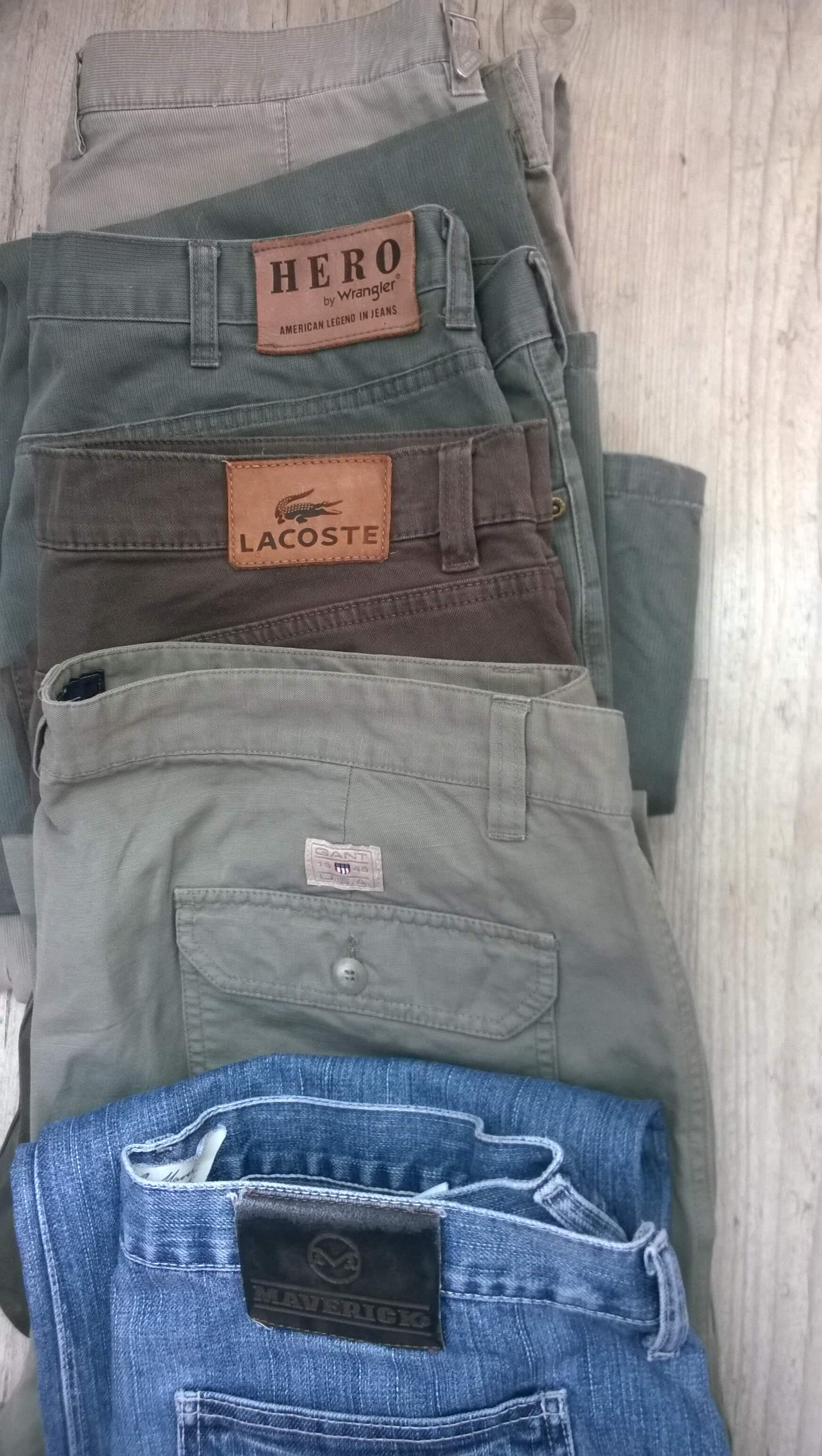 Vide Dressing pantalon-homme