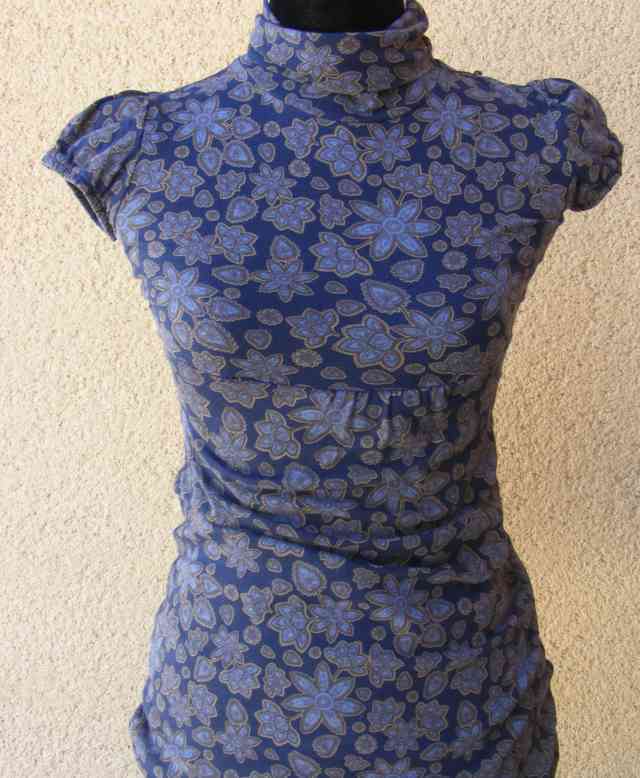 Tunique ou robe ti shirt Bershka XS