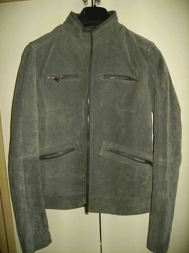Veste en cuir grise